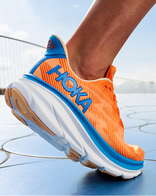 Hoka Clifton 9 Man